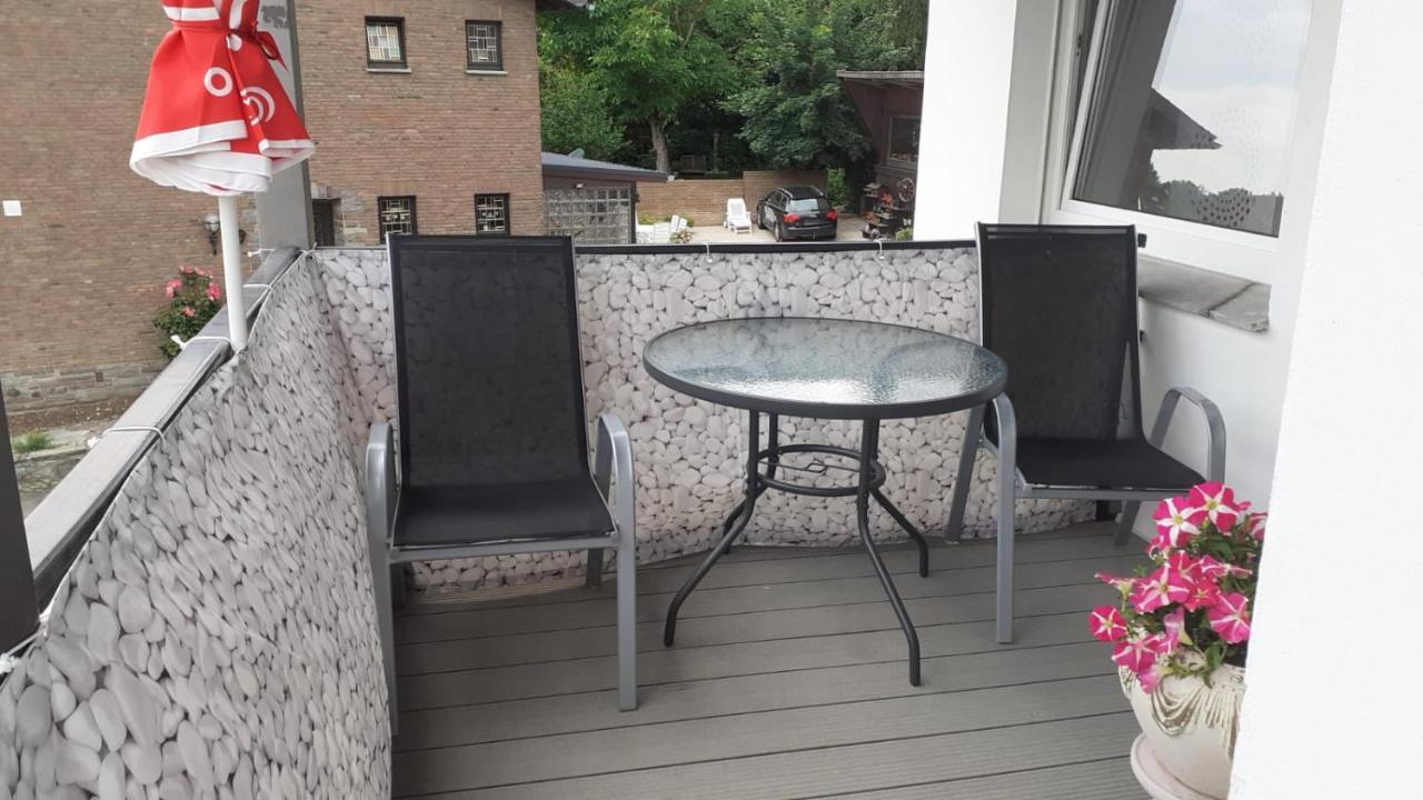 Ferienwohnung Silk Нидеркрюхтен Экстерьер фото